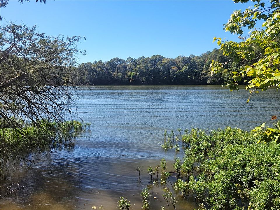 1st image of Private Rd