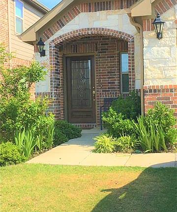 2nd image of 15917 Alvarado Dr