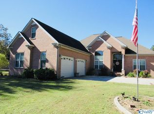 310 Lester Dr, Boaz, AL 35957