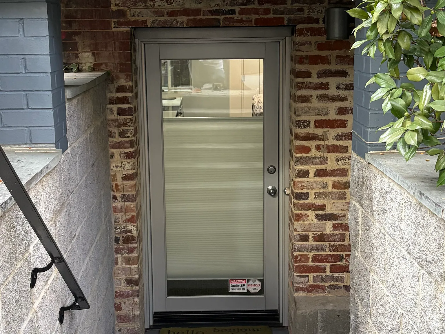 1 bed, 600 sqft, $2,400 — Photo 3