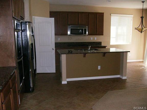 4th image of 32697 Dorset Ct