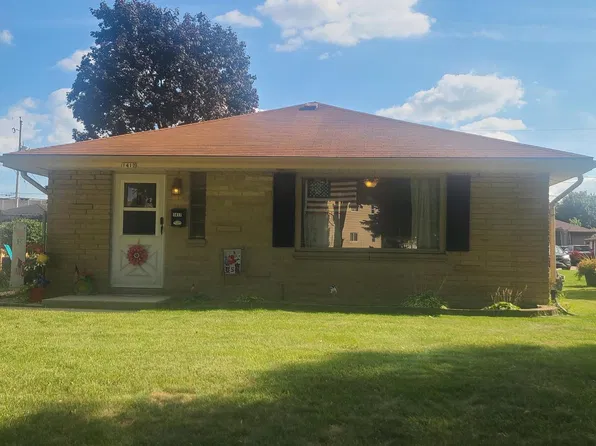 1417 W Leroy Ave, Milwaukee, WI 53221