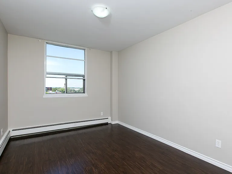 137 Church St — Photo 11
