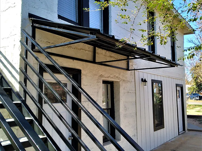 104A W Wallace St — Photo 11