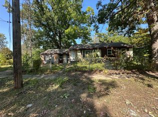 2214 Mack Ave, Flint, MI 48504