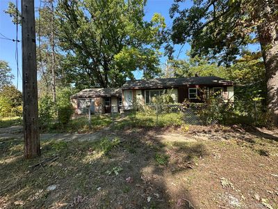 2214 Mack Ave, Flint, MI, 48504