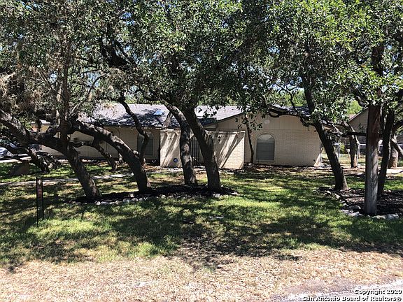 2nd image of 2327 Copper Hill Dr