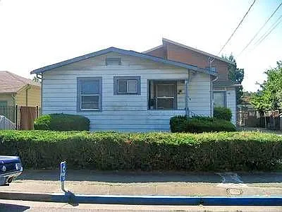 3956 Gardenia Pl photo 1
