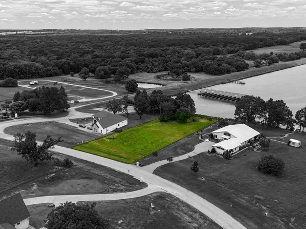 18066 Wildlife Way, Athens, TX 75752