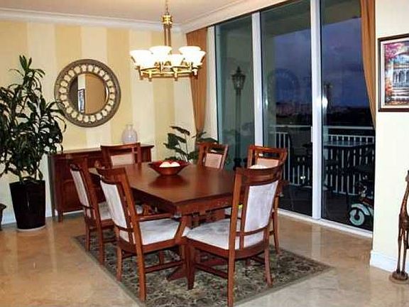 Dining Room-Area