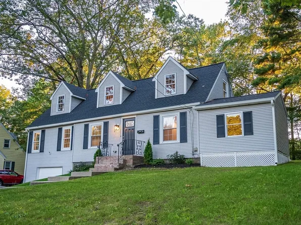 8 Garden St, Auburn, MA 01501