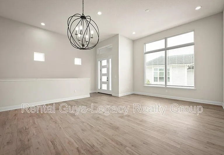 42 Banfield Ln — Photo 12