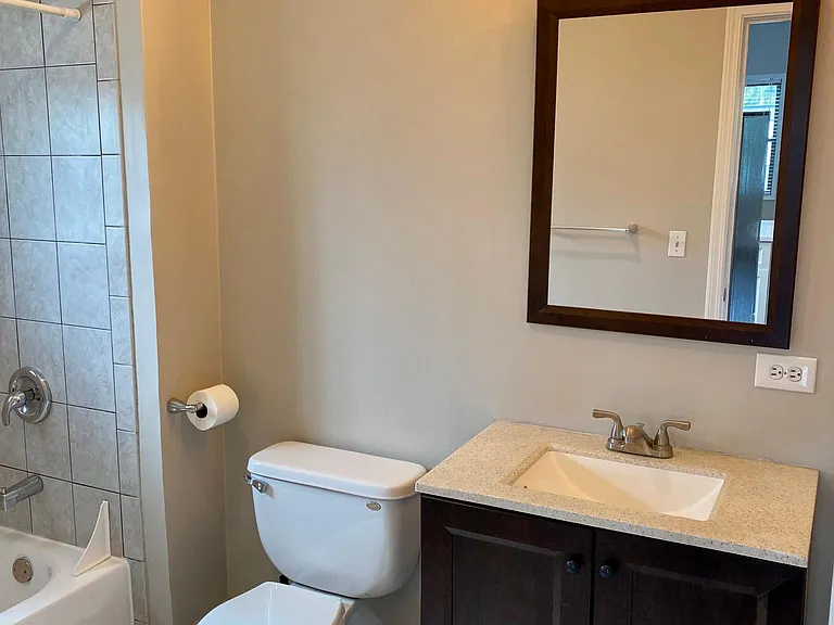 702 N Noble St #2 — Photo 17
