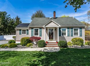 98 Tindall Rd, Middletown, NJ 07748