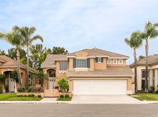 8 Arbusto, Irvine, CA 92606