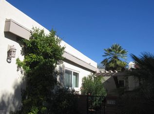 715 S Los Opalos, Green Valley, AZ 85614