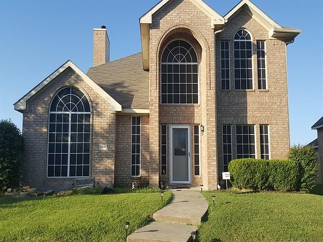 1st image of 2516 Crystal Falls Dr