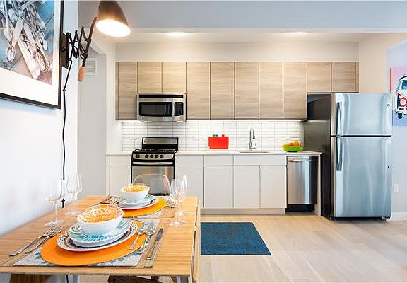 2nd image of 4142 24th St #1001