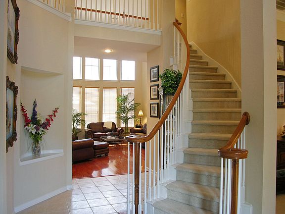 2nd image of 1110 Copperas Cove Ct