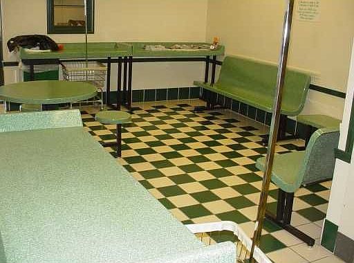 Interior 4