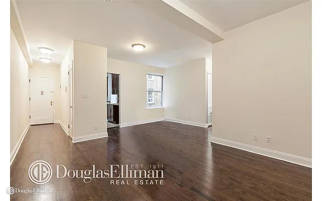 Rented by Douglas Elliman | media 16