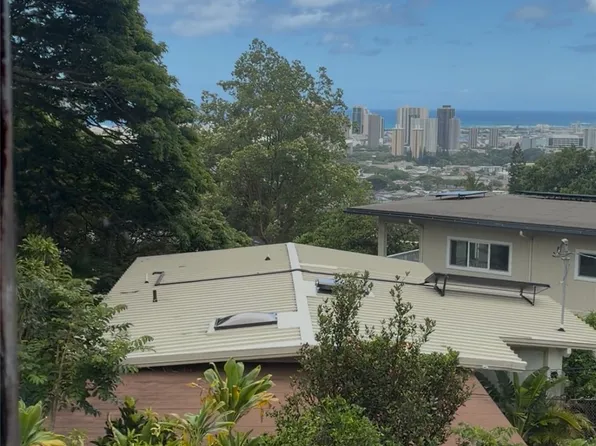 2570 Pacific Heights Rd, Honolulu, HI 96813