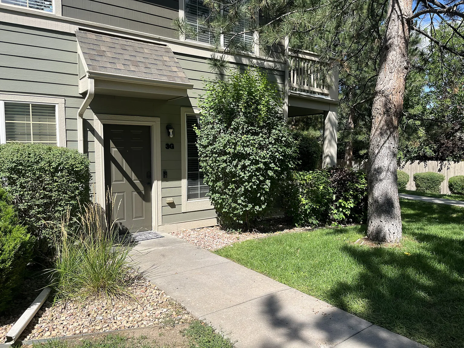 2 bed, 1097 sqft, $2,800 — Photo 1