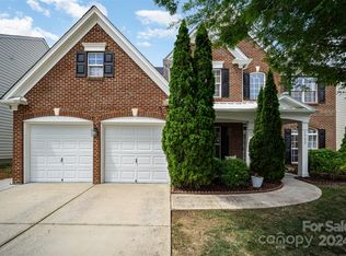 1922 Arbor Crest Ct, Charlotte, NC 28262
