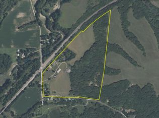 138 Wilbern Rd, Washburn, IL