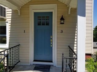 1 Lakeview Ave #1, Shelton, CT 06484