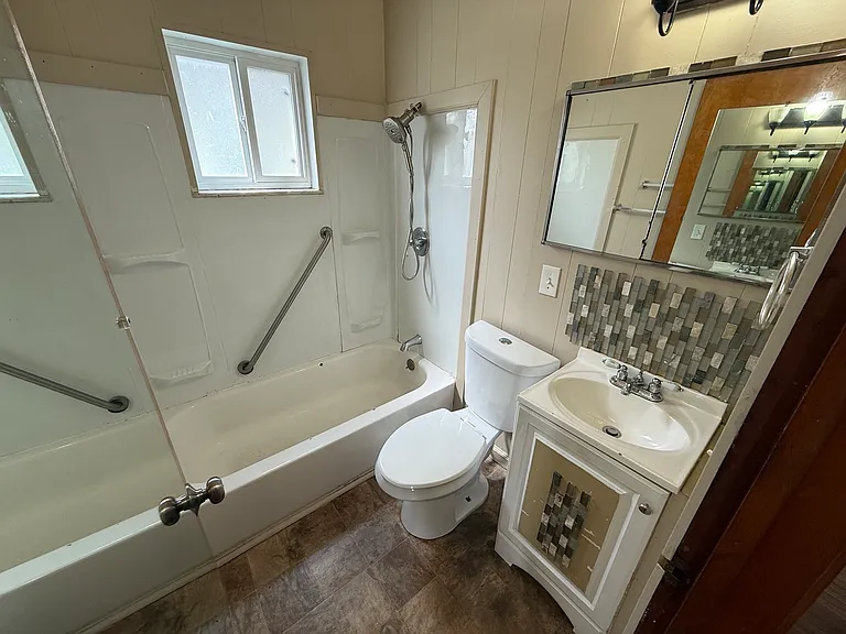 3629 Wersell Ave — Photo 8