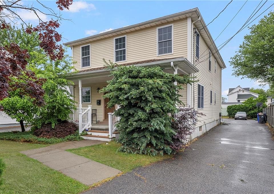 1st image of 22 Aiken St