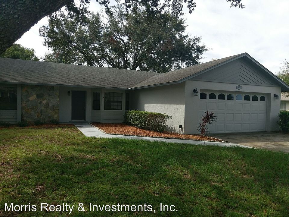 1st image of 402 Blueberry Dr