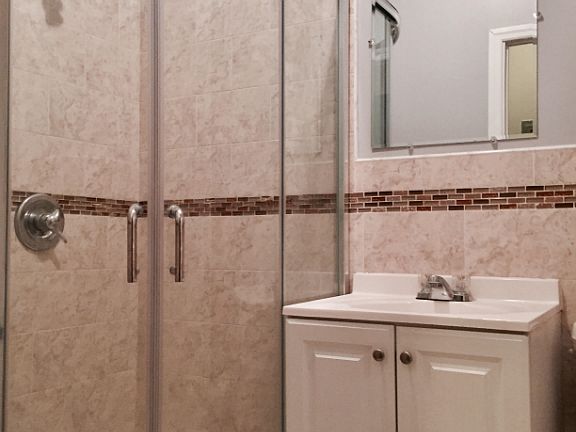 4th image of 481 4th Ave APT 4R