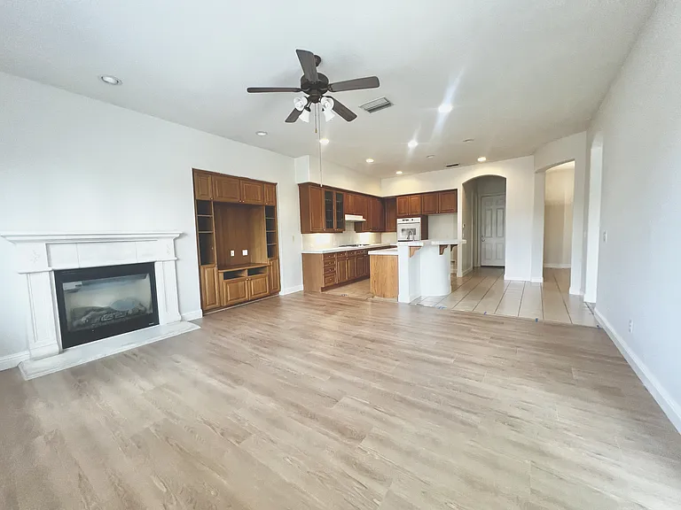 11045 Faber Way — Photo 5