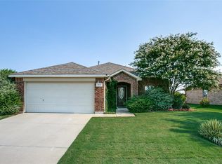 1512 Dun Horse Dr, Haslet, TX 76052