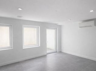 30-17 23rd St #1B, Astoria, NY 11102