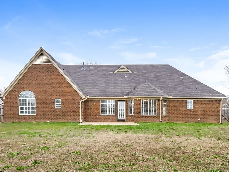 8359 Olivia Ln — Photo 16
