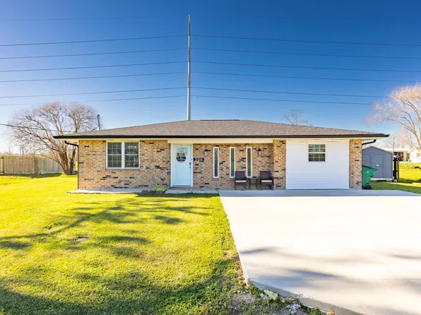 506 Hospital Dr, Raceland, LA 70394