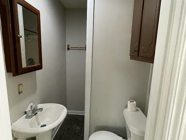 1235 Boone St — Photo 18