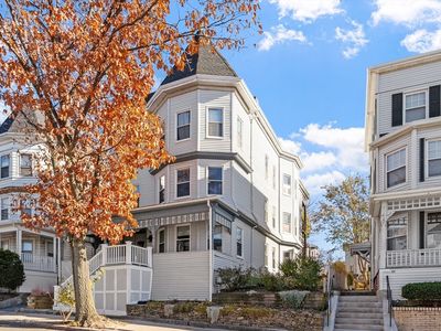49 Putnam St #2, Somerville, MA, 02143