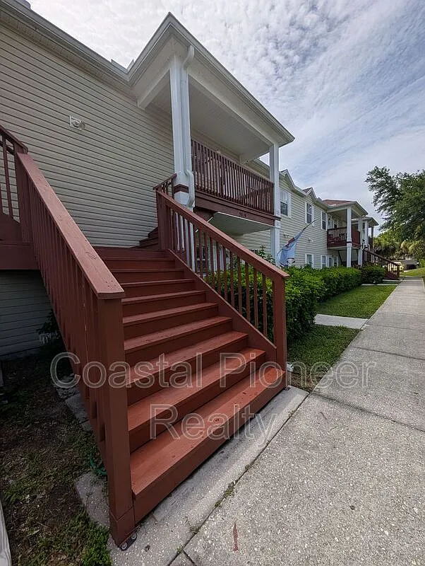 2 bed, 2.0 bath, 1008 sqft, $1,450 — Photo 3