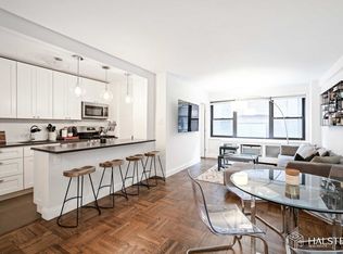 347 E 53rd St APT 1B, New York, NY