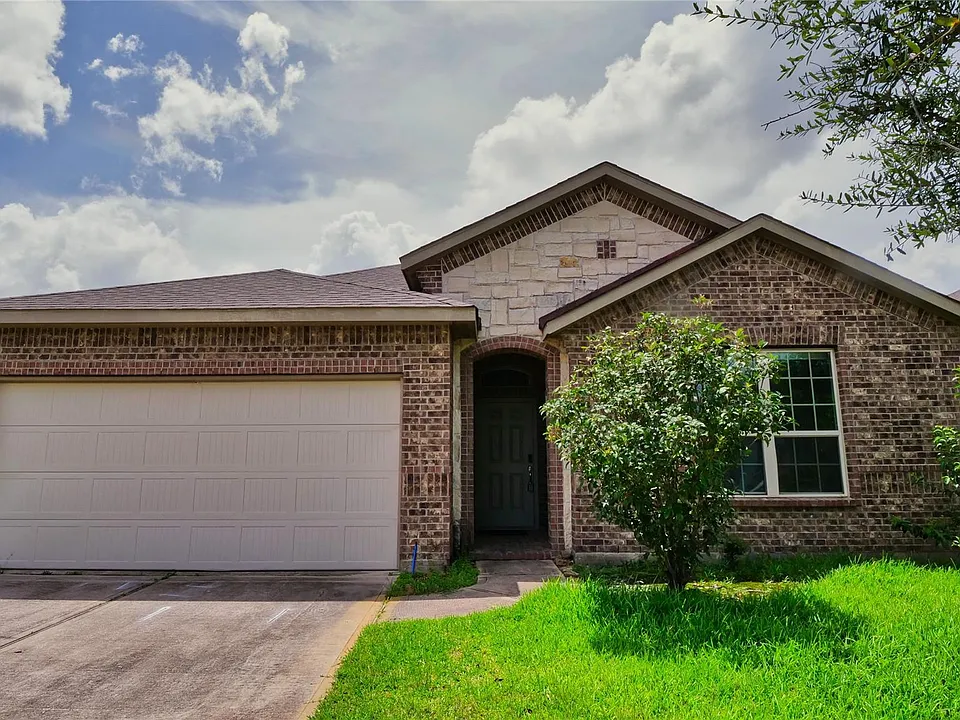 4427 Aversa Dr