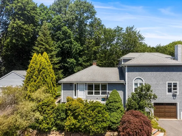 50 Idlewood Ave, South Hamilton, MA 01982