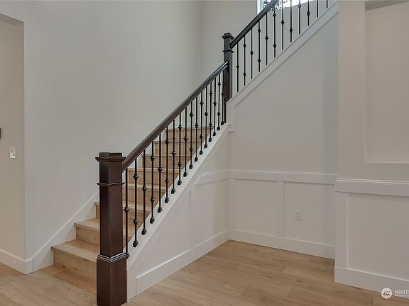 3rd image of 17316 76th Avenue Ct E