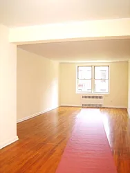Rented by Siderow Residential Group