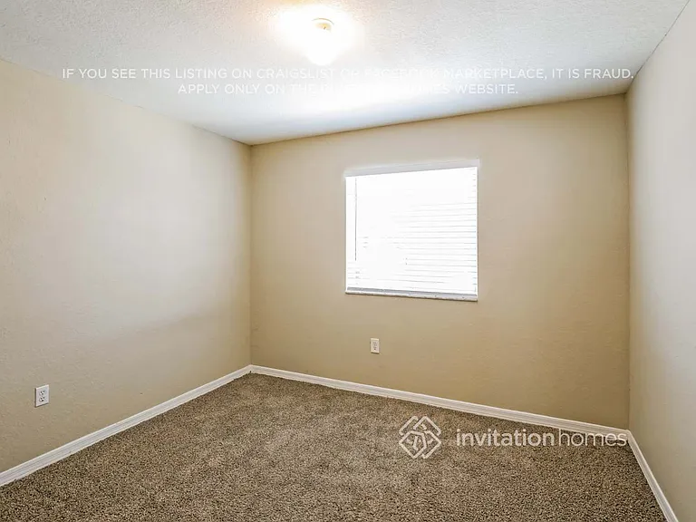 8910 SW 220th Ln — Photo 14