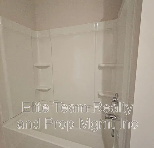 5416 Kings Ridge Dr — Photo 24
