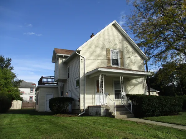 1619 Martin Luther King Jr Dr, Jackson, MI 49203